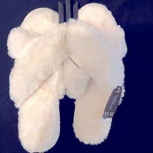 Bre NWT Secret Treasures slippers sz XL 11-12